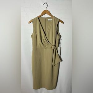 NWT Calvin Klein Sleeveless Surplice V-Neck Side Ring Crepe Sheath Dress Size 8